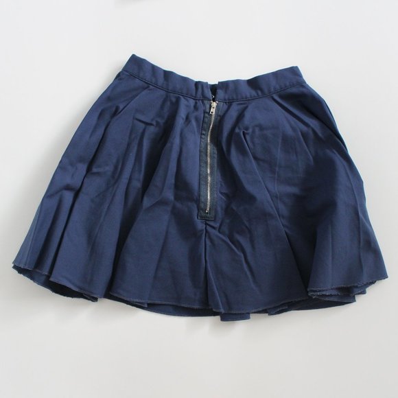 3/$15 Bishop + Young Navy Circle Skirt - Picture 4 of 5
